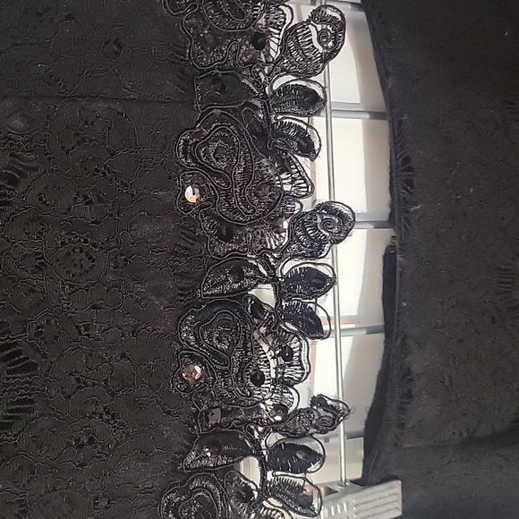 Maurices Women's Laced 2 Piece Mini Skirt and Top Set Size 9/10 Black - Picture 4 of 9